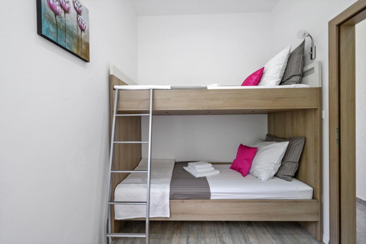 Penthouse Filka Apartment มีมิตเซ ภายนอก รูปภาพ